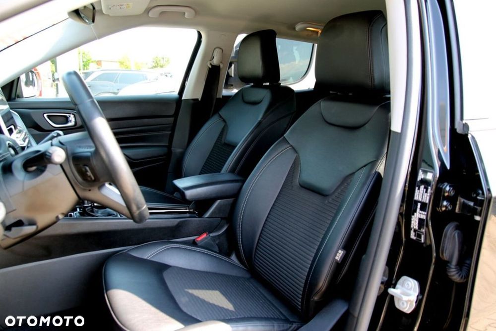 Jeep Compass - 30