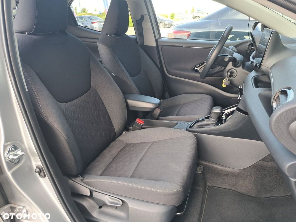 Toyota Yaris Hybrid 1.5 Style - 18