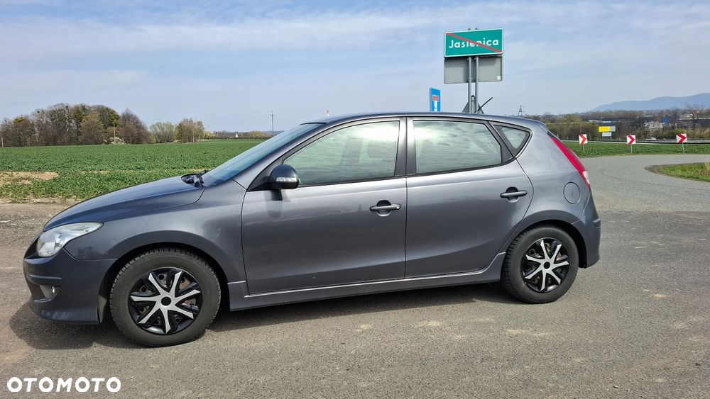 Hyundai i30 1.6 blue Classic - 2