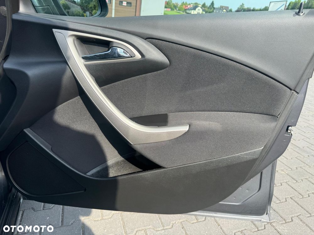 Opel Astra 1.4 Turbo Design Edition - 23