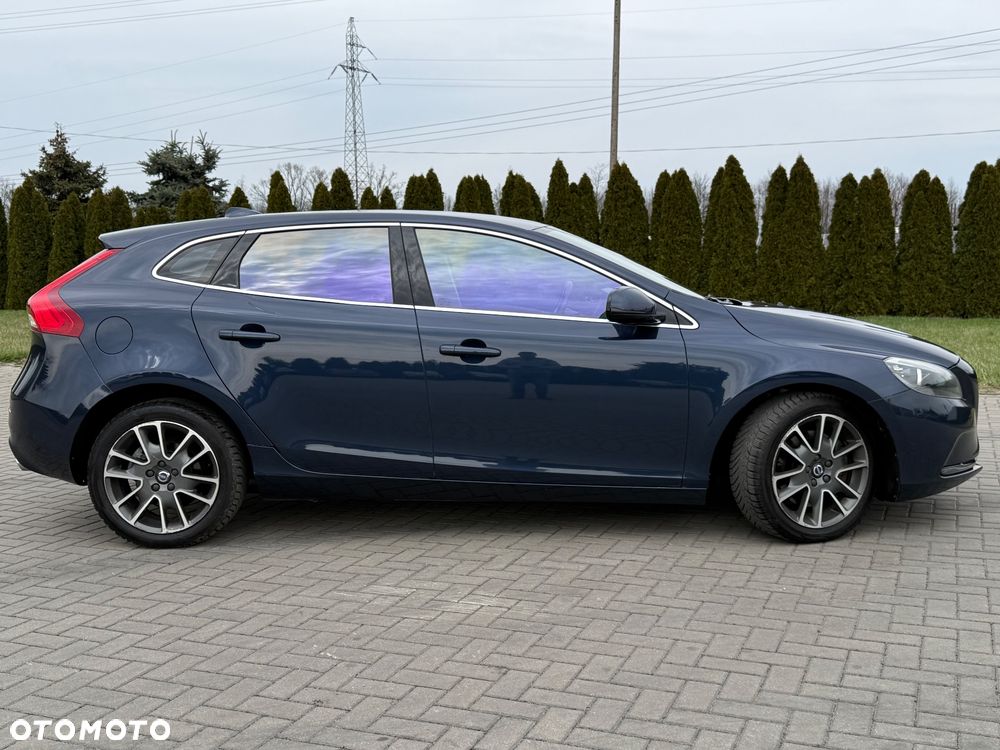 Volvo V40 - 12