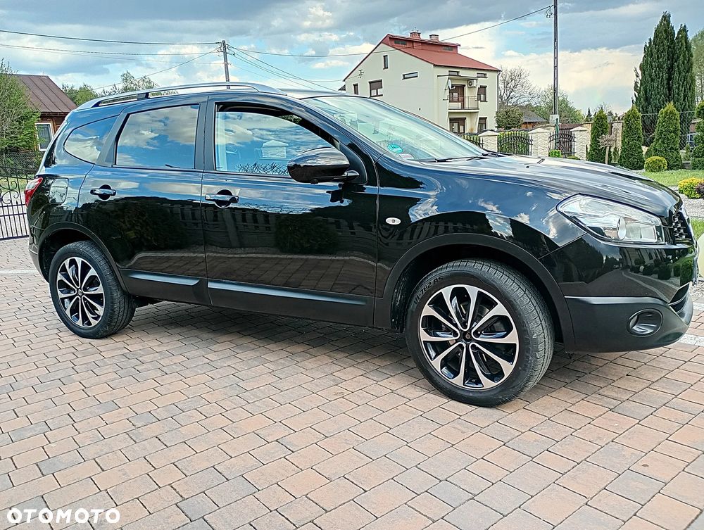 Nissan Qashqai+2 - 14