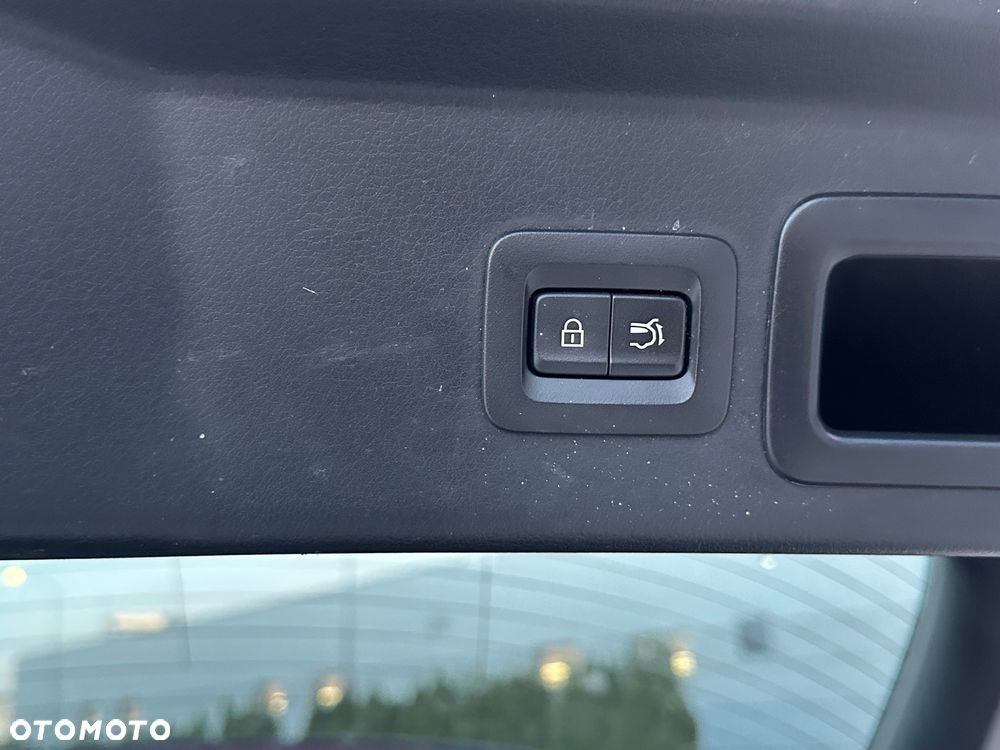 Mazda CX-30 SKYACTIV-X 2.0 M-Hybrid SELECTION - 17