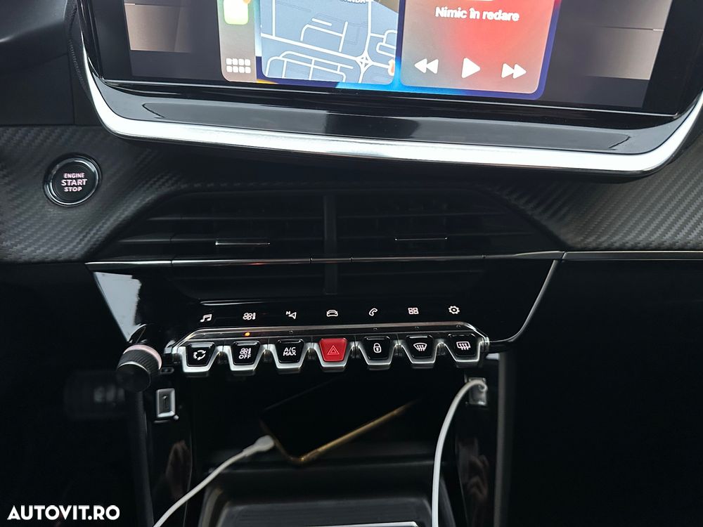 Peugeot 2008 BlueHDi 130 EAT8 GT Pack - 8