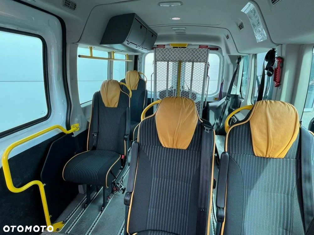 Ford Transit - 18