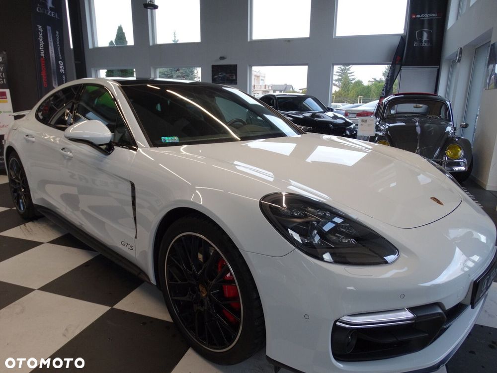 Porsche Panamera - 6