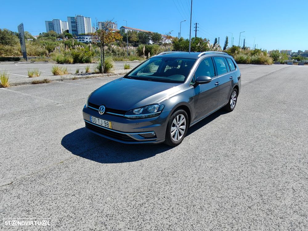 VW Golf Variant 1.6 TDi Confortline - 3