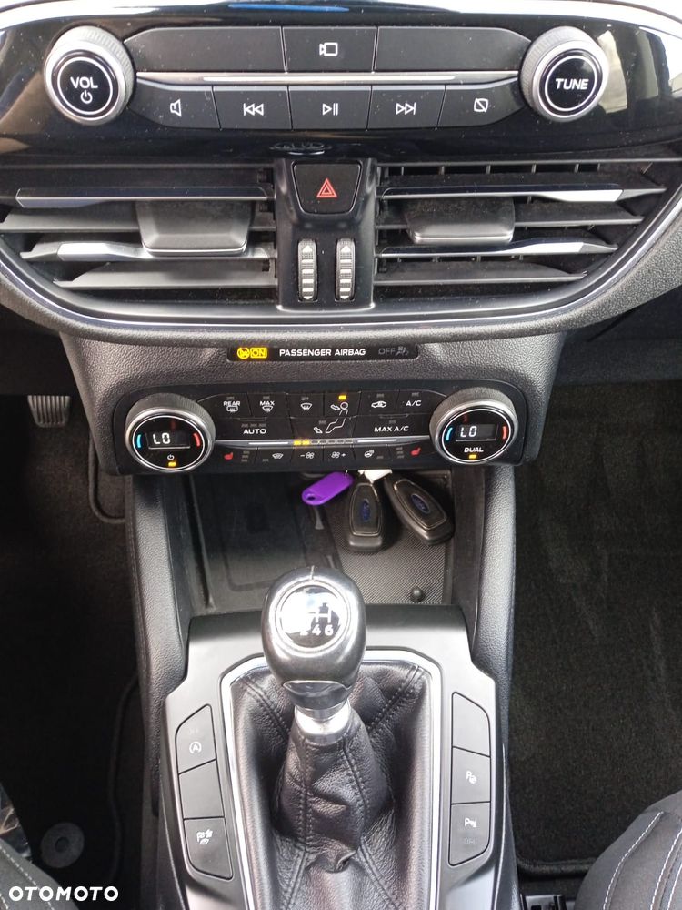 Ford Kuga 1.5 EcoBoost FWD Titanium ASS MMT6 - 8