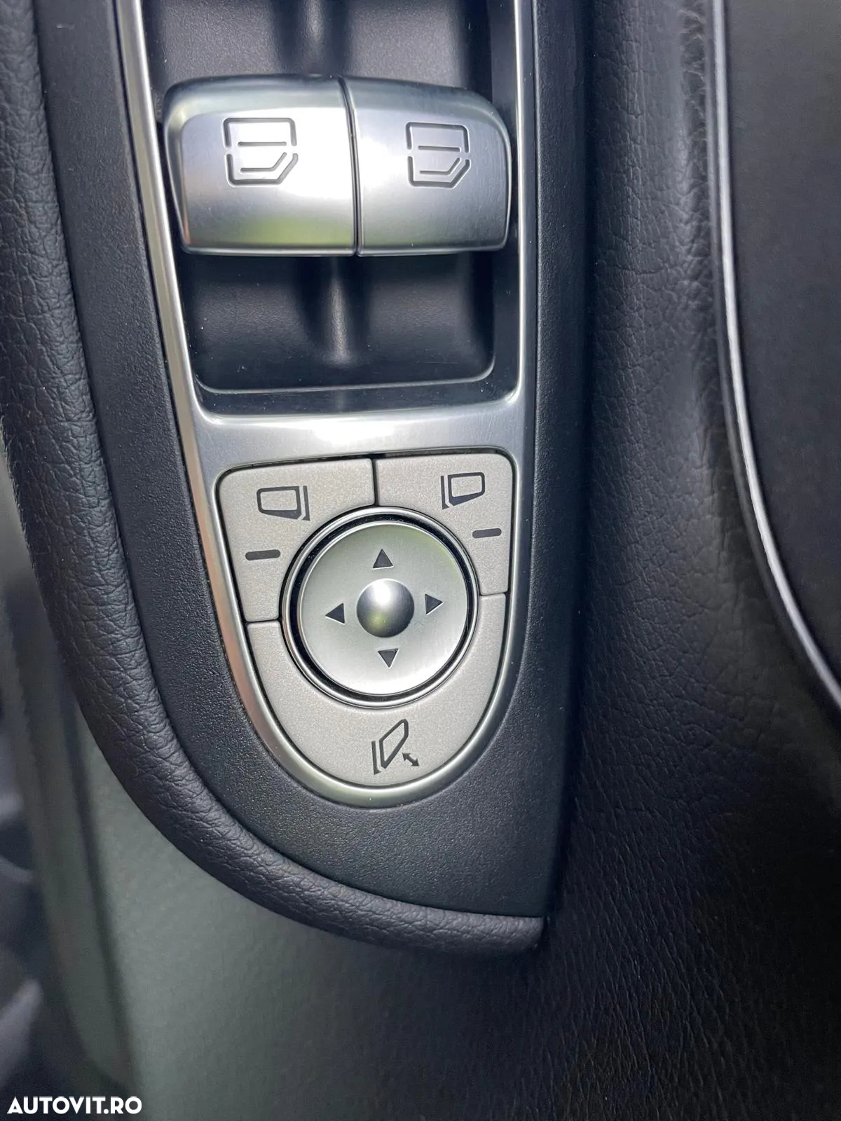 Mercedes-Benz V 250 (BlueTEC) d kompakt 4Matic 7G-TRONIC Edition - 26