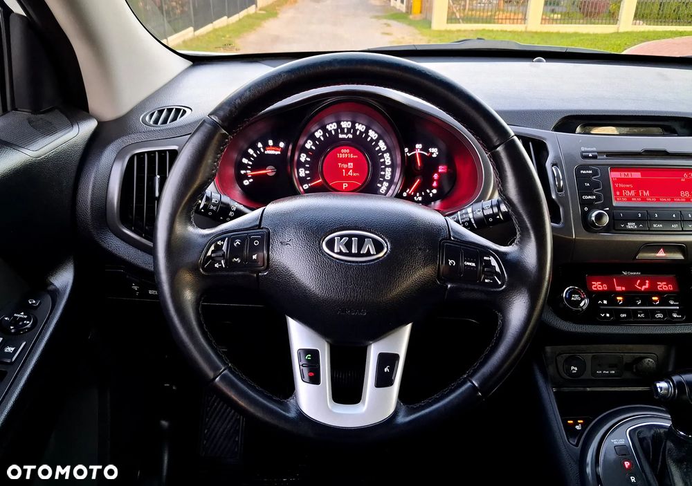 Kia Sportage 2.0 CRDI 4WD Automatik Dream-Team Edition - 25