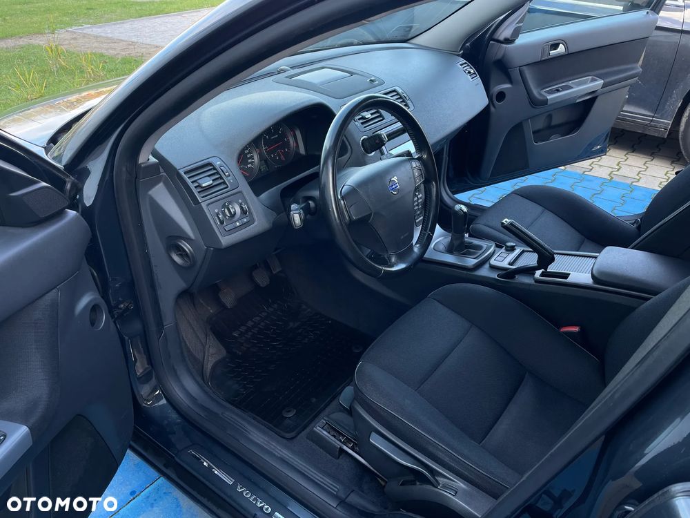 Volvo V50 - 10