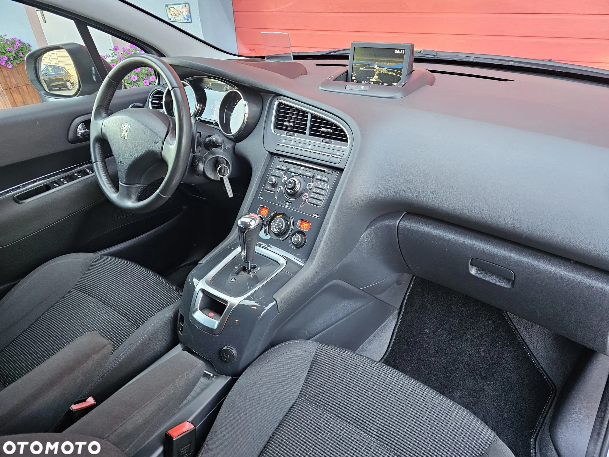 Peugeot 5008 e-HDI 115 ETG6 Stop&Start Allure - 18
