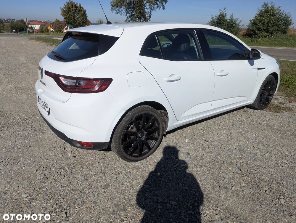 Renault Megane 1.5 Blue dCi Intens - 7