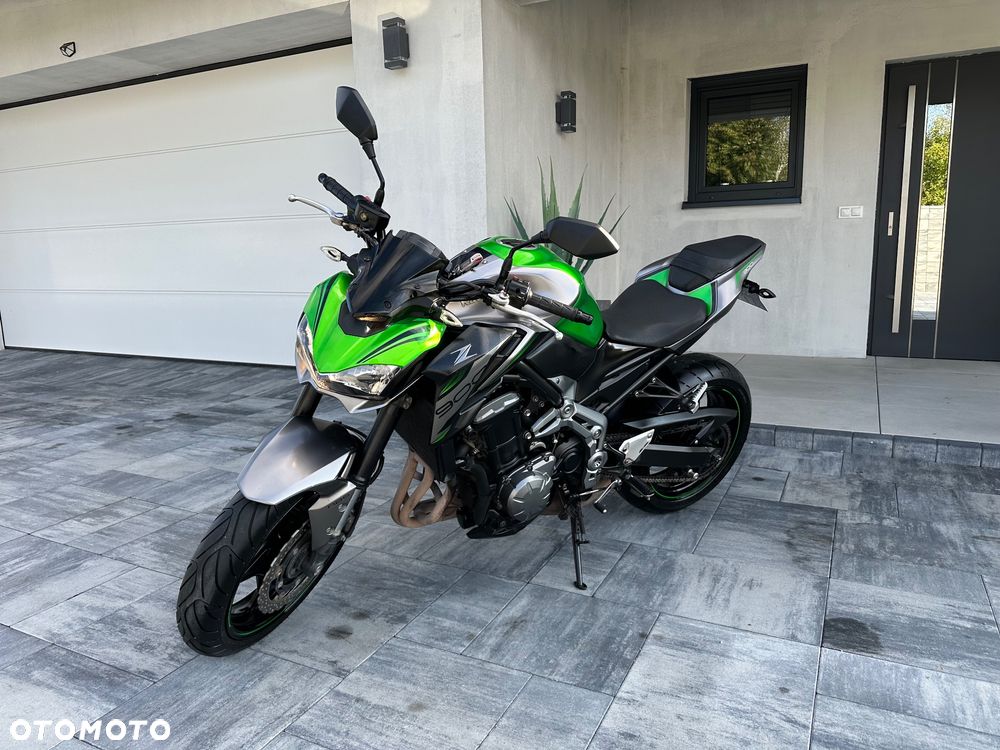 Kawasaki Z 900 - 8