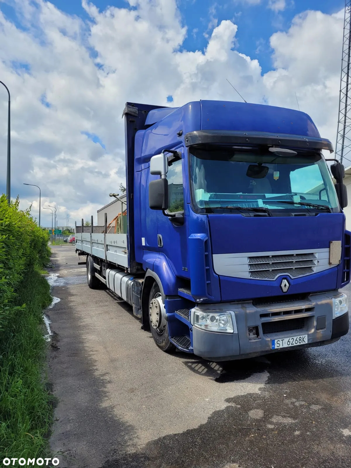 Renault Premium - 7