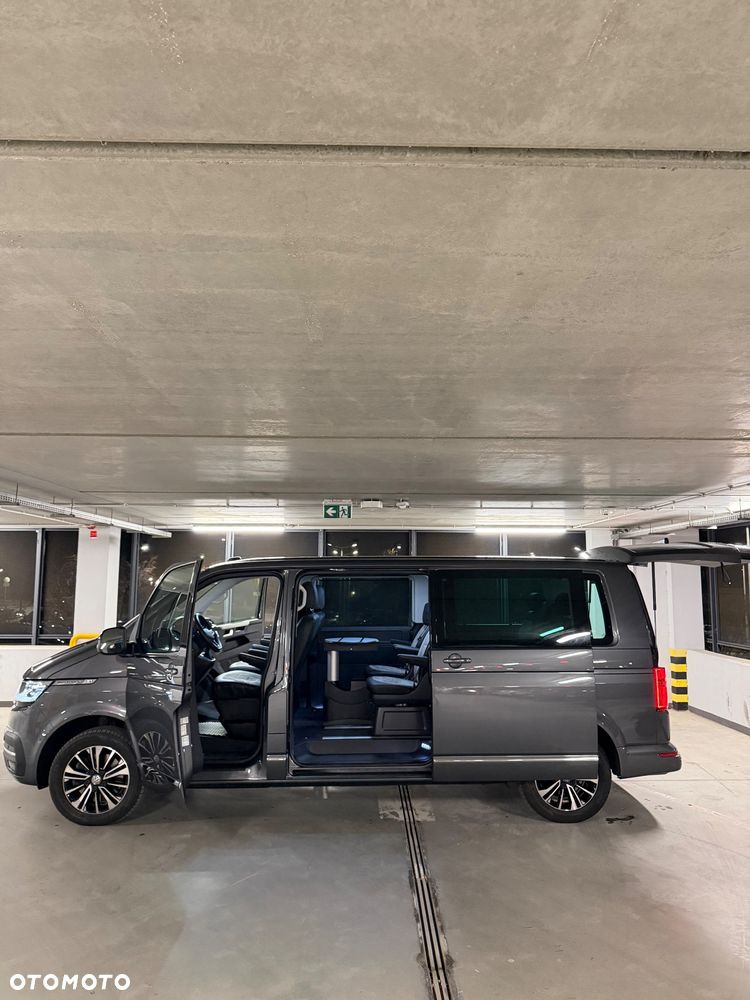 Volkswagen Multivan - 17