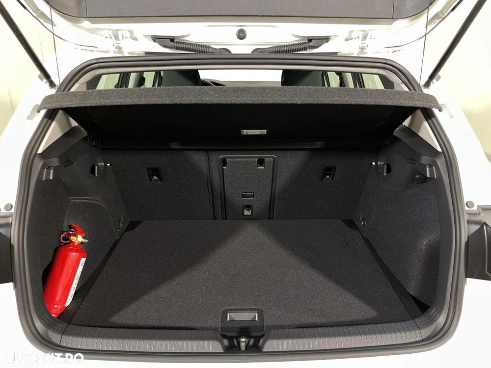 Volkswagen Golf 1.0 TSI Life - 14