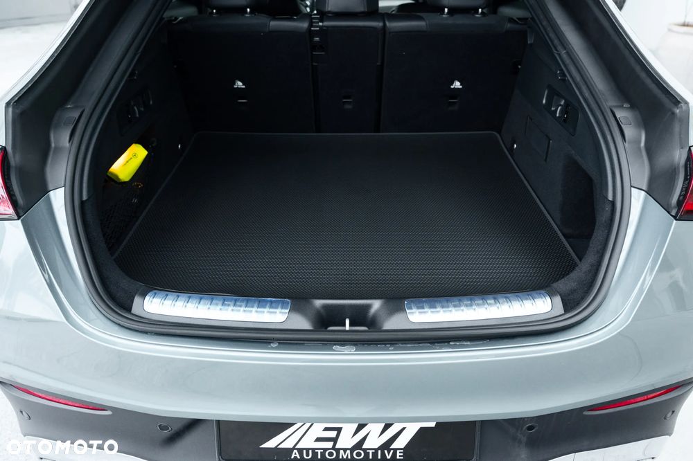 Mercedes-Benz GLC 220 d mHEV 4-Matic AMG Line - 11
