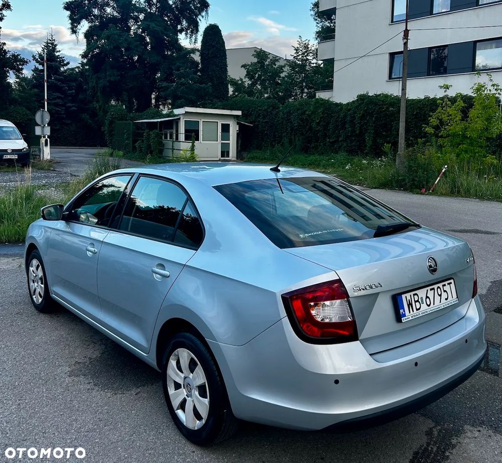 Skoda RAPID 1.0 TSI Active - 2
