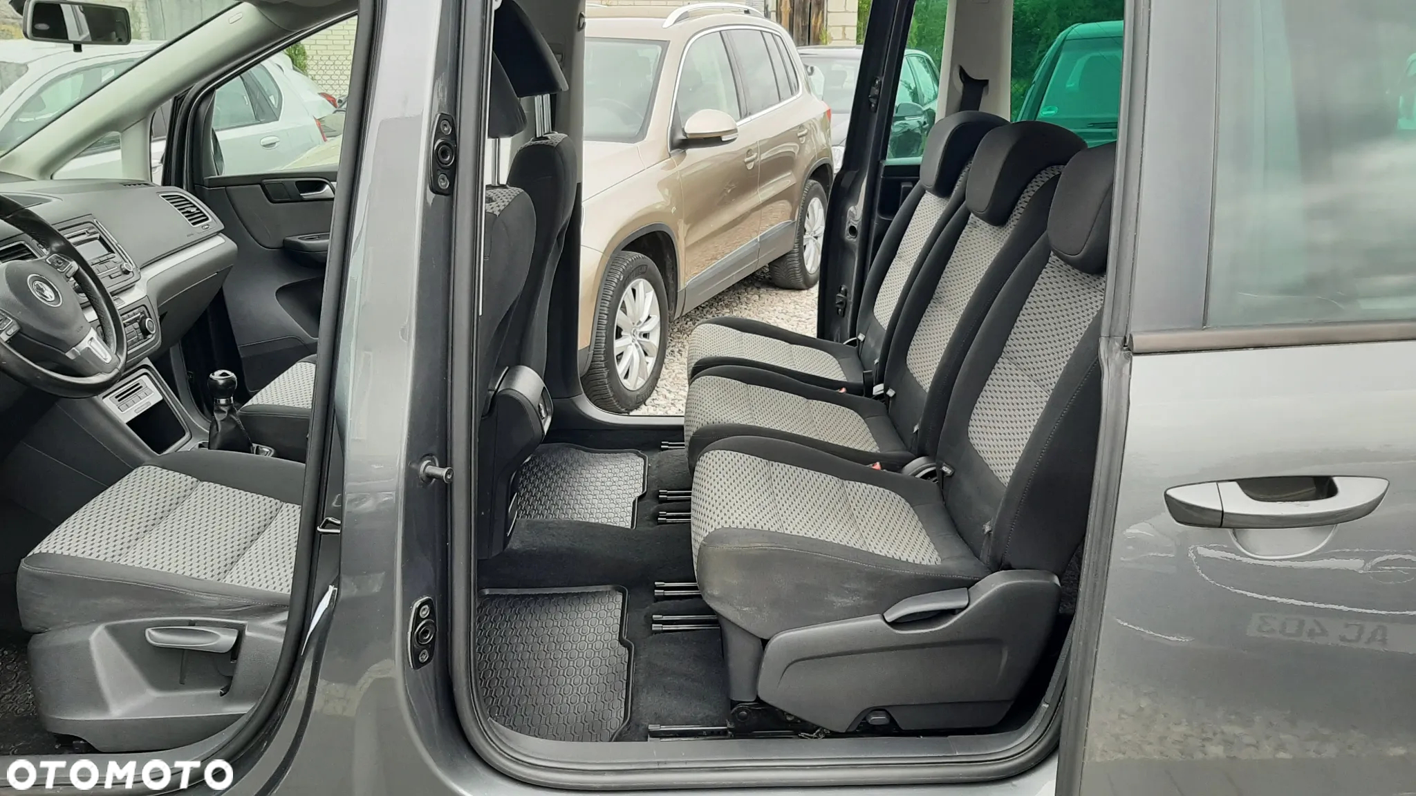 Volkswagen Sharan 2.0 TDI Special - 10