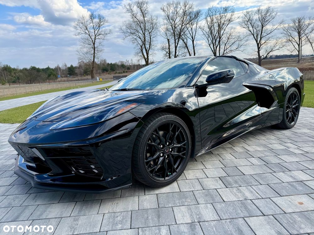 Chevrolet Corvette - 1