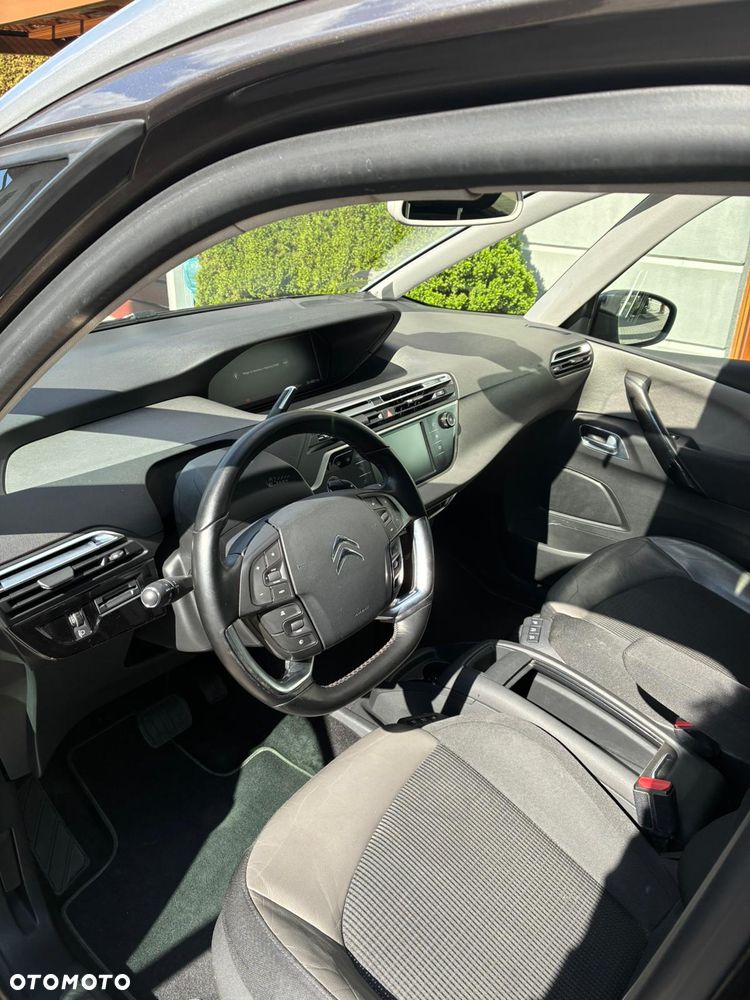 Citroën C4 Grand Picasso 1.6 THP Shine S&S EAT6 - 11