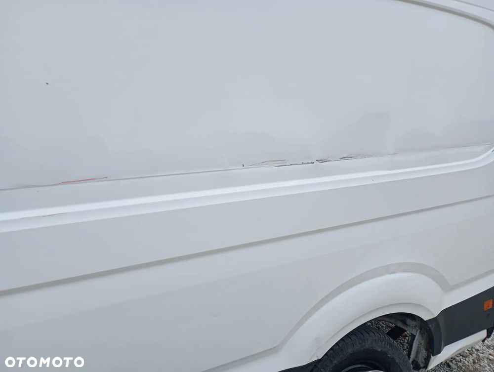 Volkswagen Crafter Maxi - 17
