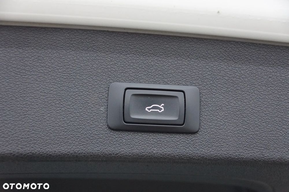 Audi Q5 2.0 TDI Quattro (clean diesel) S tronic - 30