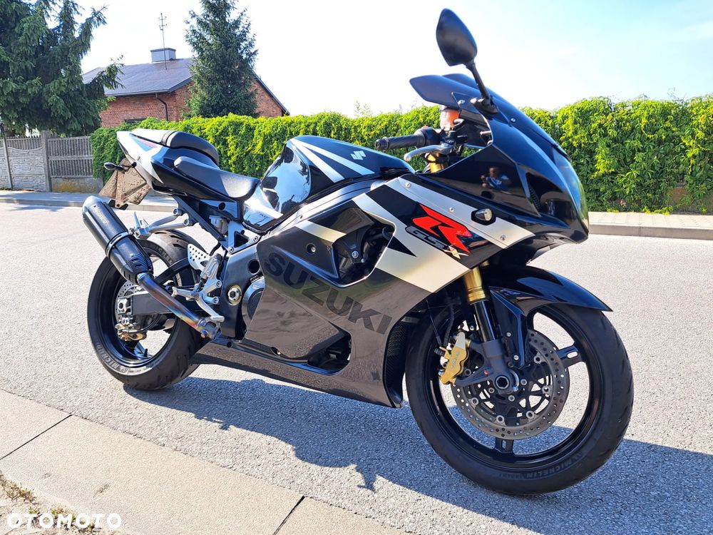 Suzuki GSX-R - 1