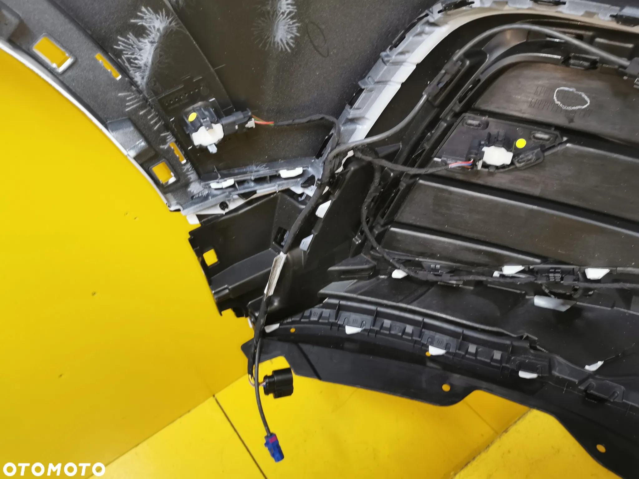 VW TIGUAN II LIFT R-LINE ZDERZAK PRZOD PDC KAMERA 5NA807221D - 10