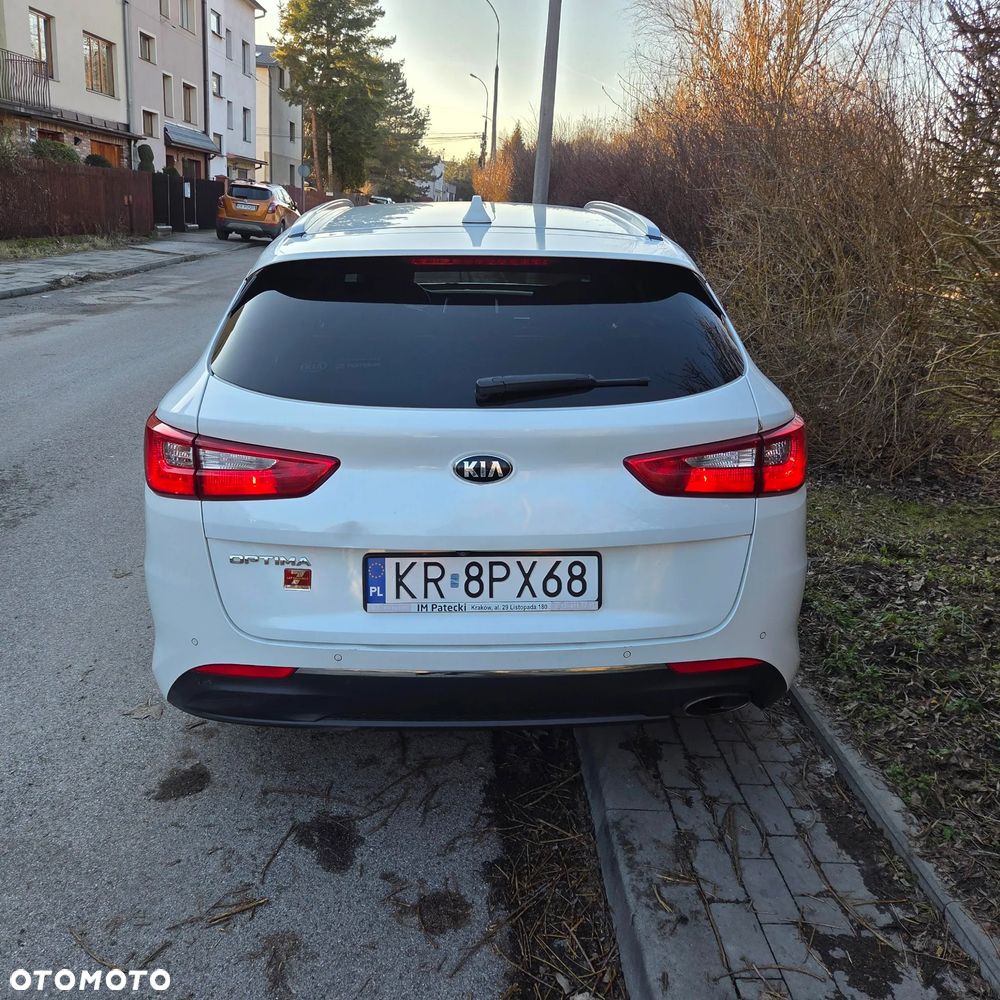 Kia Optima 1.6 T-GDI L DCT - 4