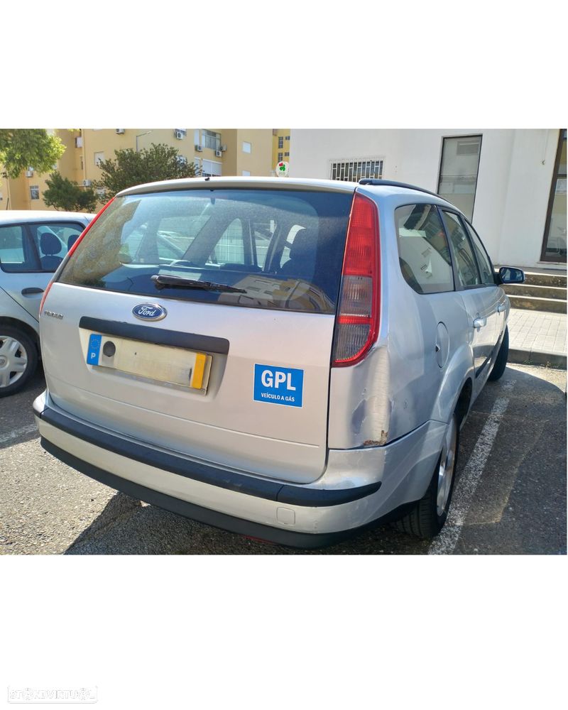 Ford Focus SW 1.4 Sport - 6