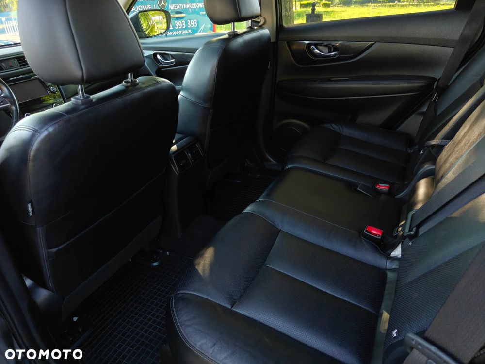 Nissan X-Trail 2.0 dCi Tekna 4WD - 23