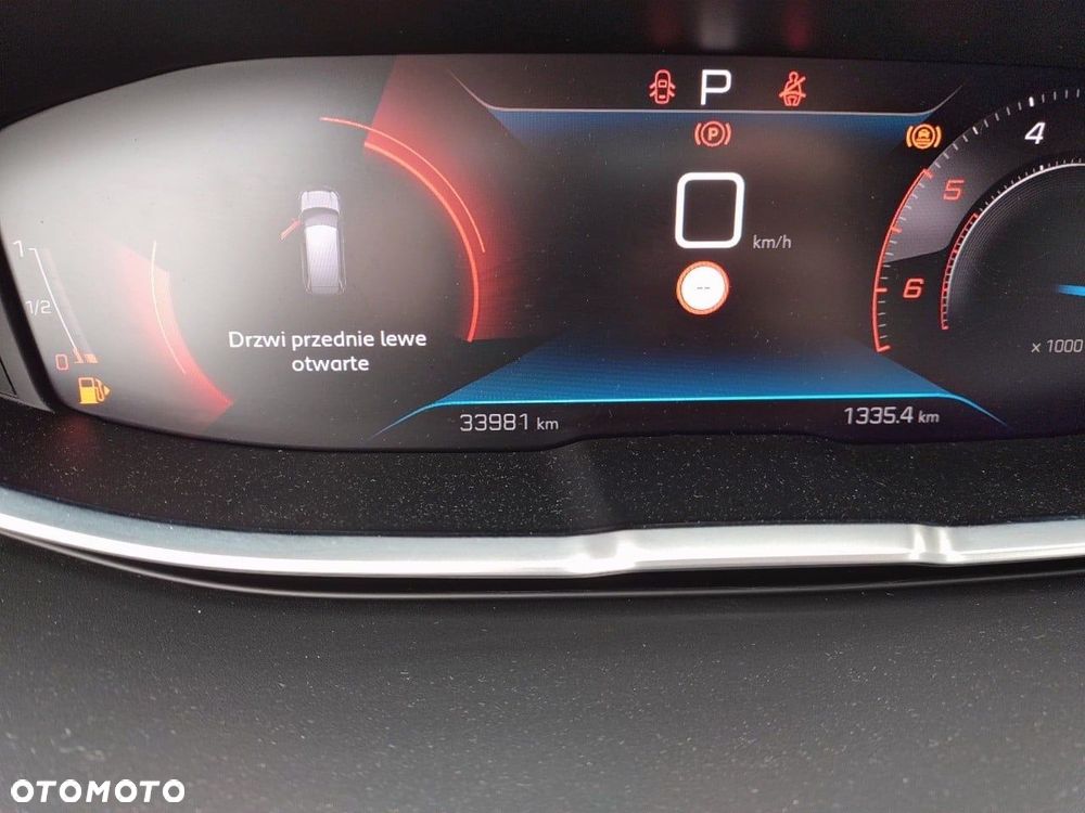 Peugeot 5008 1.5 BlueHDi Allure S&S EAT8 - 20