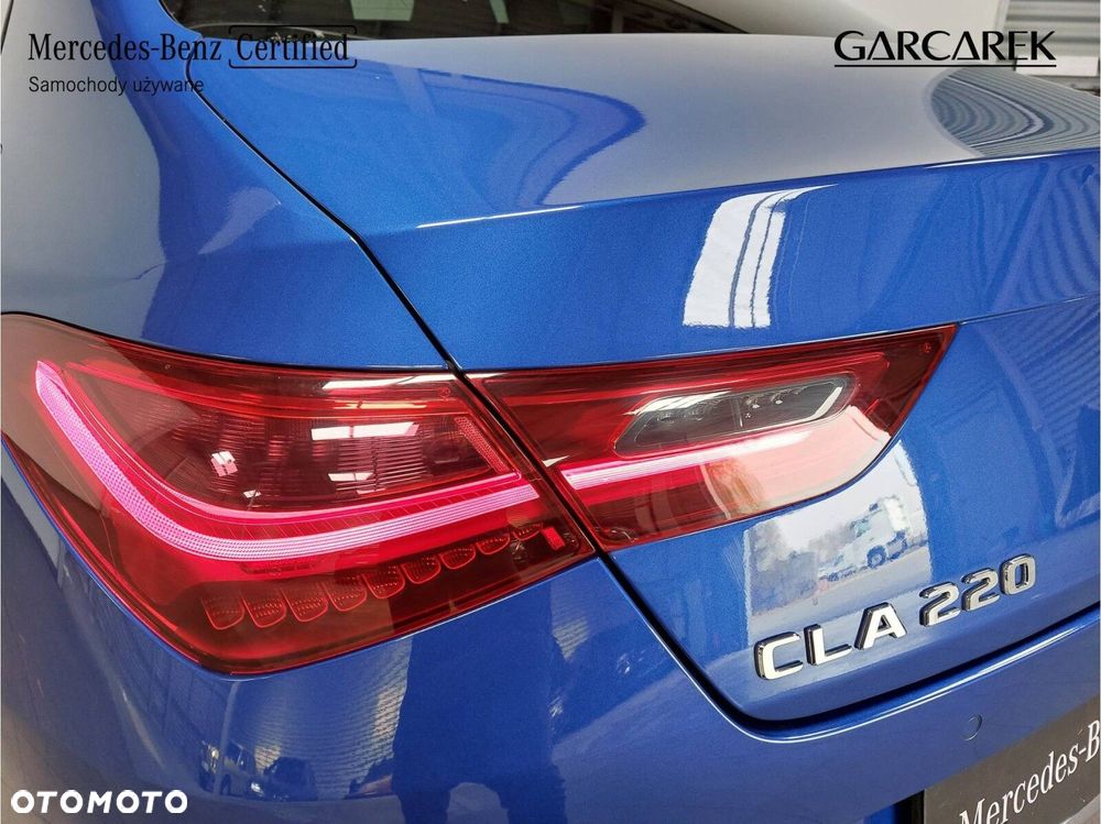 Mercedes-Benz CLA 220 4-Matic AMG Line 7G-DCT - 24