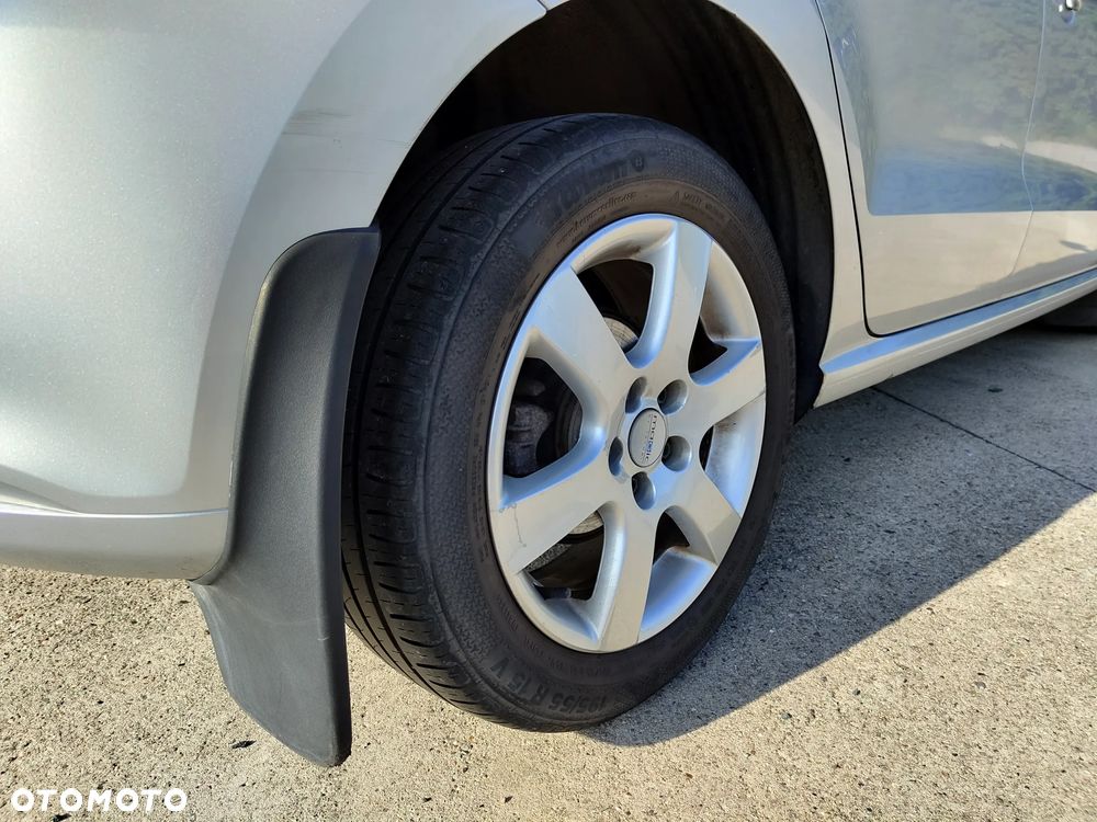 Volkswagen Polo 1.4 16V Trendline - 13