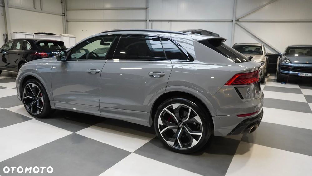 Audi RS Q8 TFSI Quattro Tiptronic - 16
