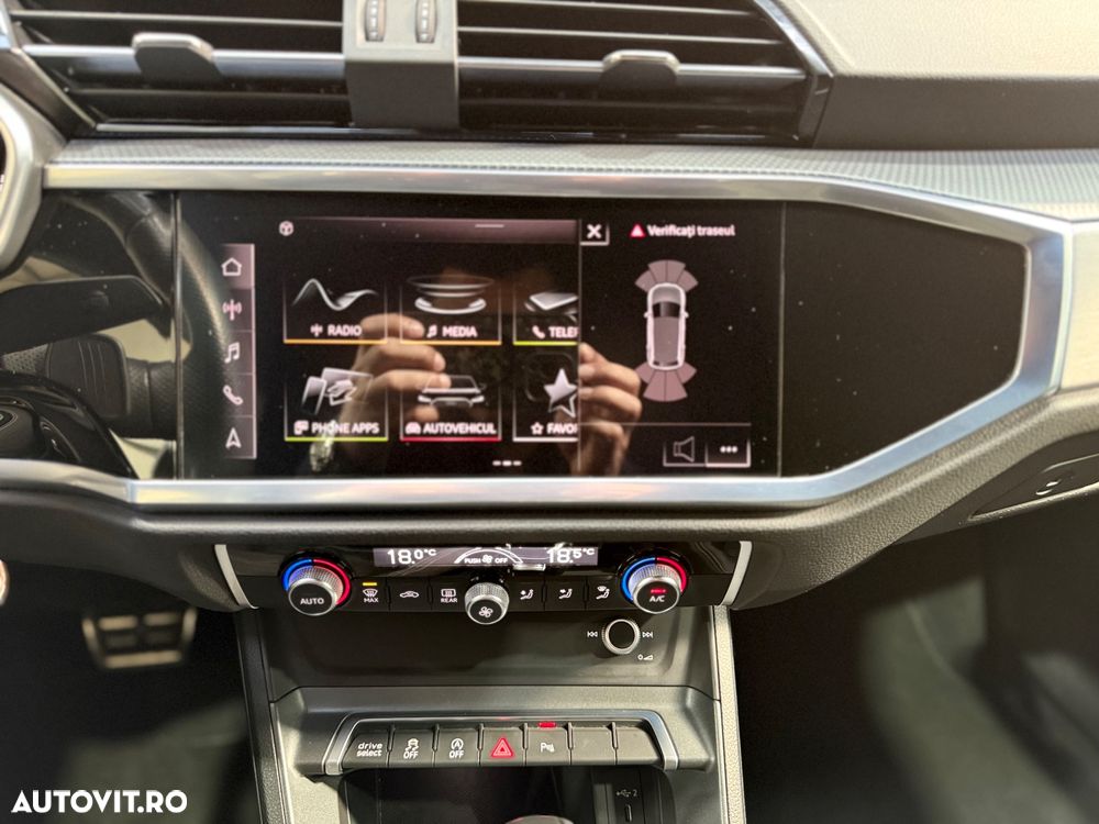 Audi Q3 2.0 35 TDI S tronic S Line - 15