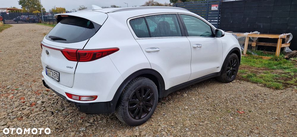 Kia Sportage 2.0 CRDI 4WD Automatik Spirit - 3