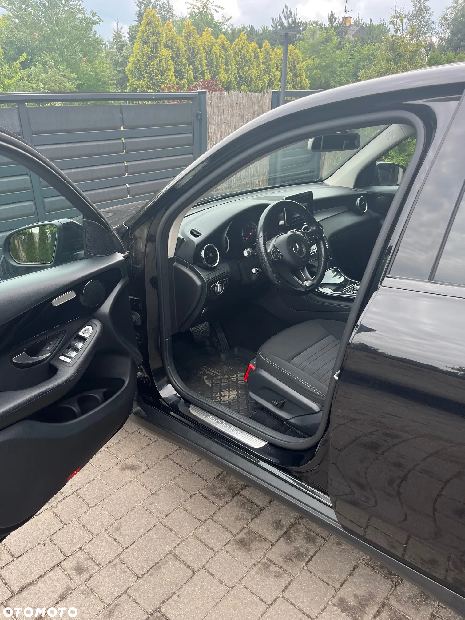 Mercedes-Benz GLC 220 d 4-Matic - 2