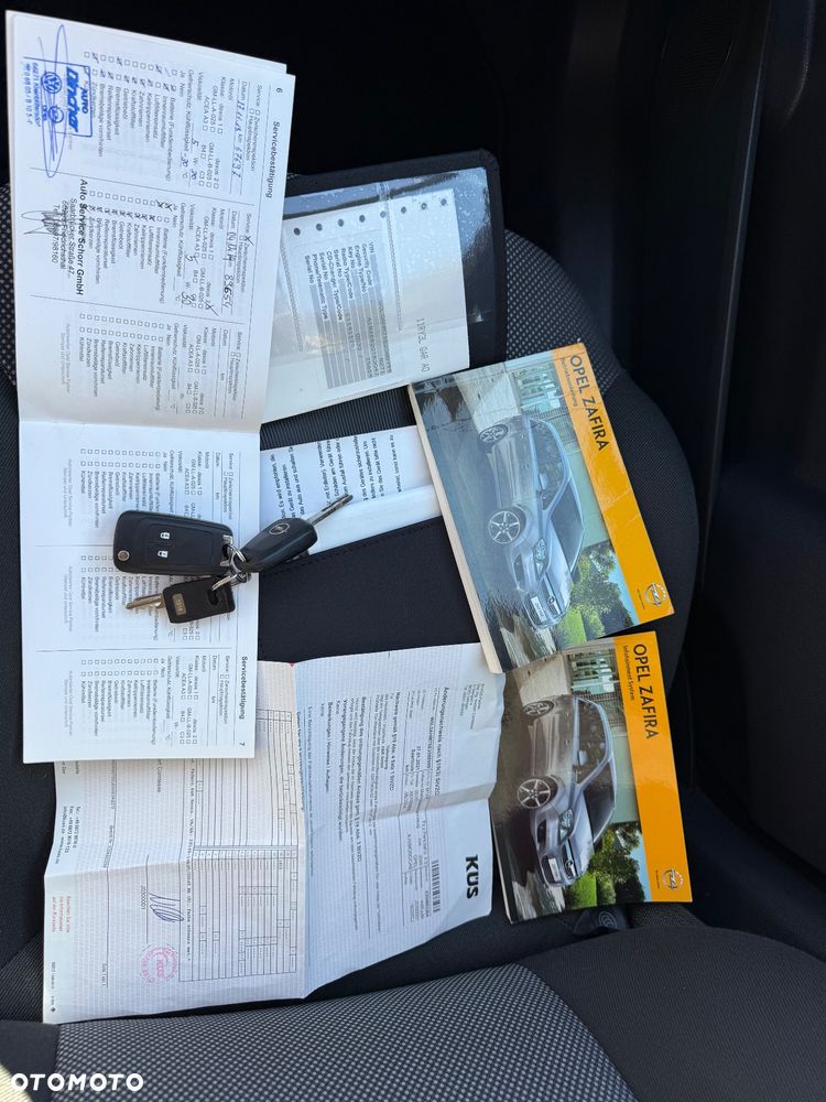 Opel Zafira 1.8 Edition Plus - 32