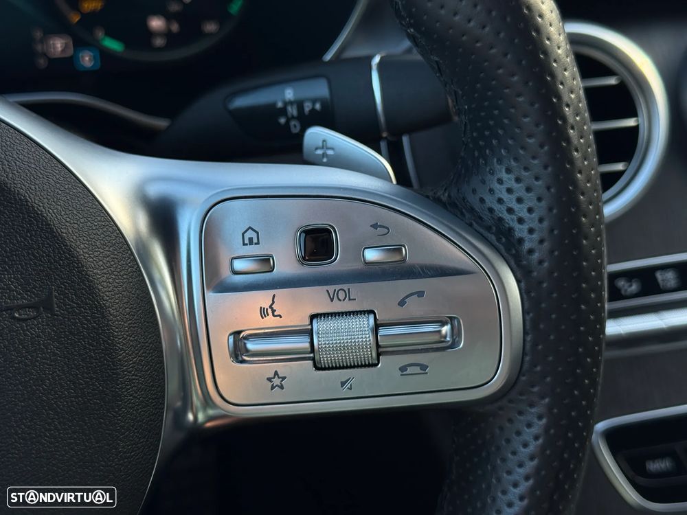 Mercedes-Benz C 300 de AMG Line - 18