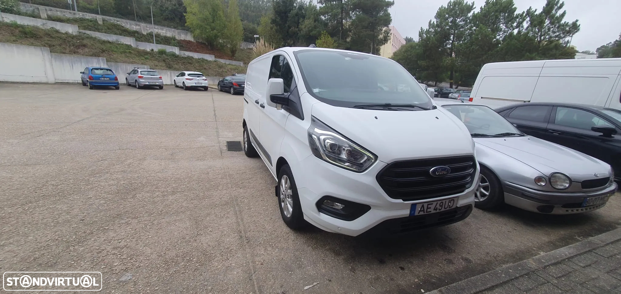 Ford Transit CUSTOM - 13
