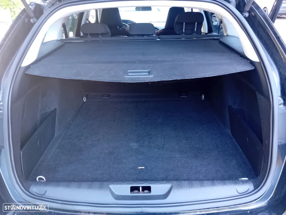 Peugeot 308 SW 1.6 BlueHDi Style J17 - 36