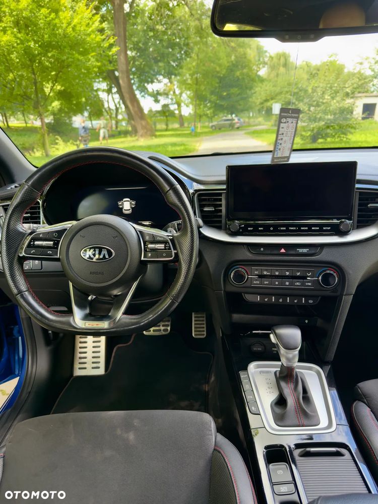 Kia Ceed 1.6 T-GDI GT DCT - 24