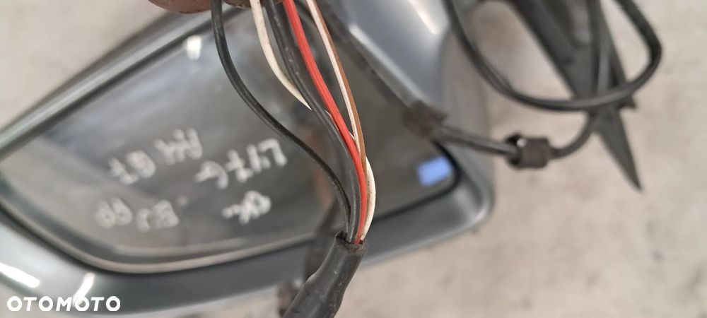 Lusterko Zewnętrzne Prawe LY7G Audi A4 B6 B7 Europa - 8