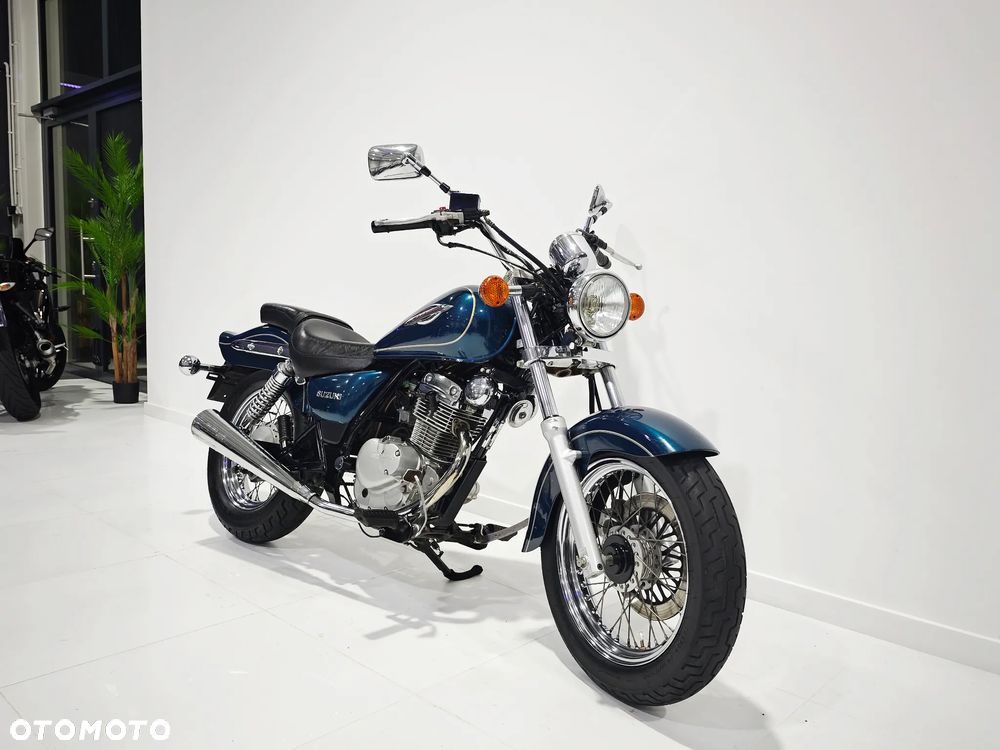 Suzuki Marauder - 2
