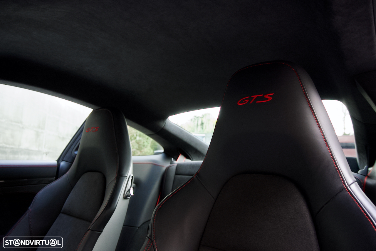 Porsche 911 (991) Carrera 4 GTS PDK - 14