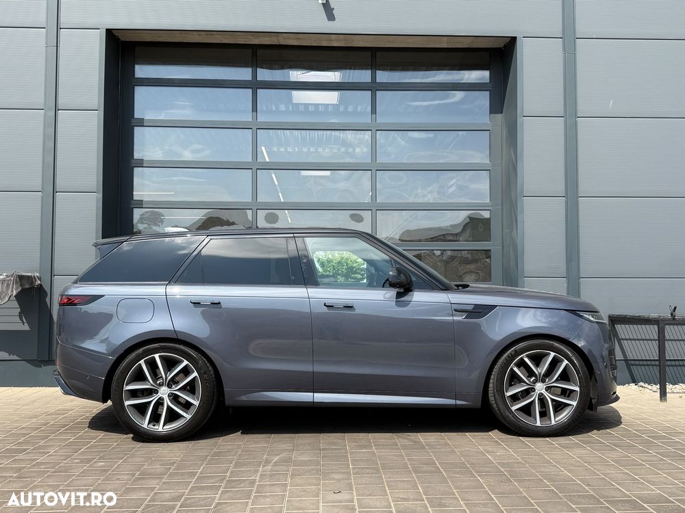 Land Rover Range Rover Sport 4.4 V8 P530 First Edition - 3
