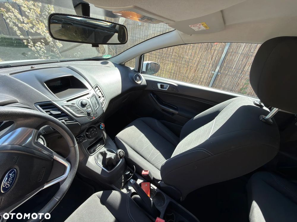 Ford Fiesta - 7